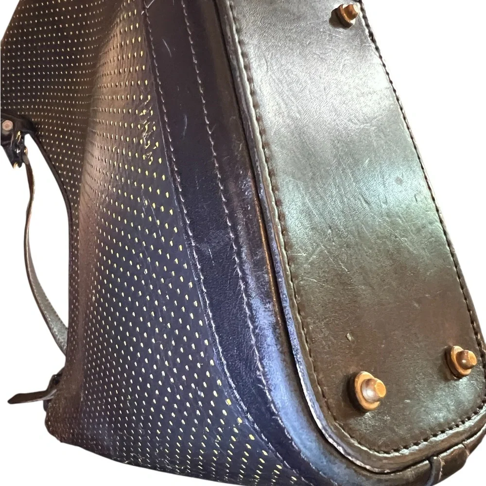 DOONEY & BOURKE BLACK LEATHER RARE VINTAGE SHOULDER HANDBAG.